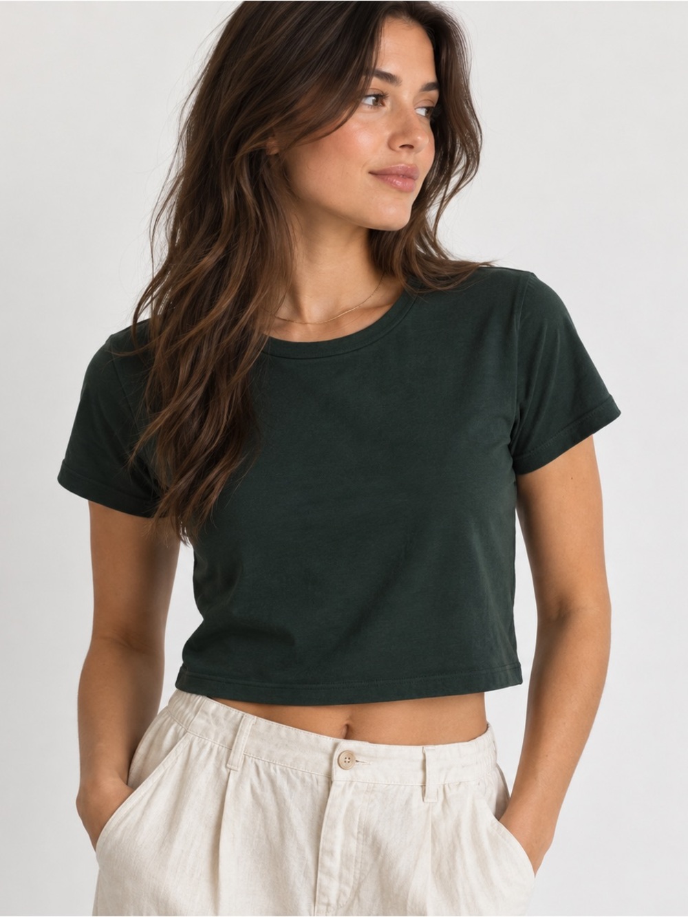 Aritzia TNA Cropped Baby Tee Green Stretch Cotton Crew Neck Size Large